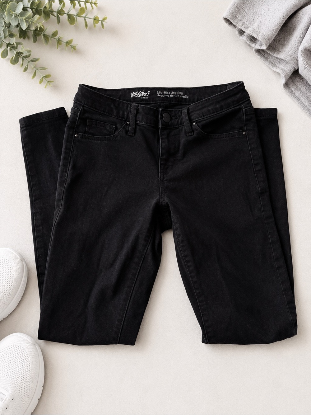 Mossimo Supply Co. Black Skinny Jeans